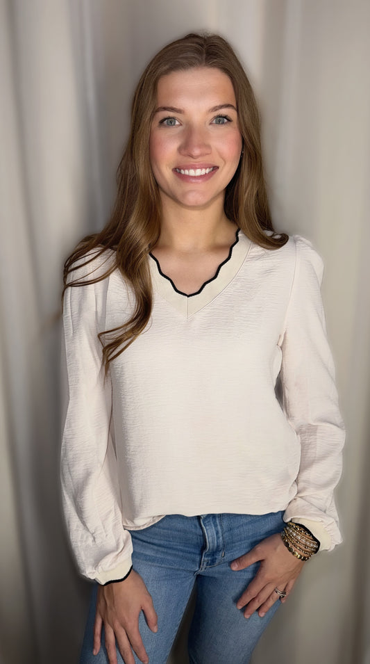 Elle Scallop Blouse