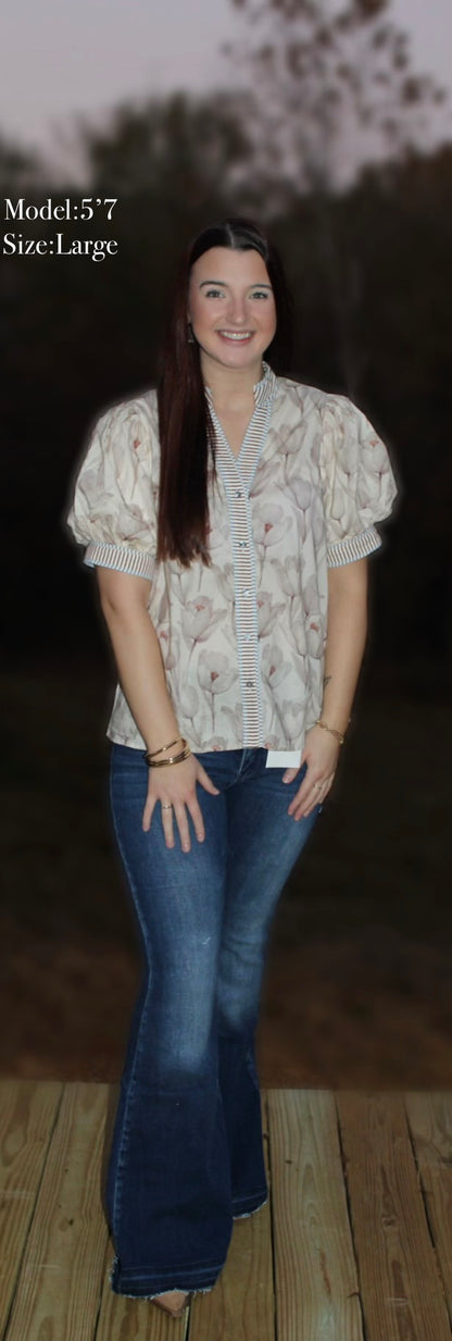 Bloom Puff Blouse by Entro