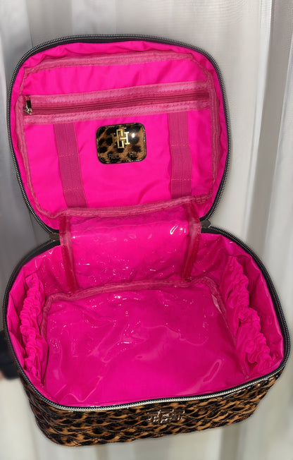 Hampton Makeup Case