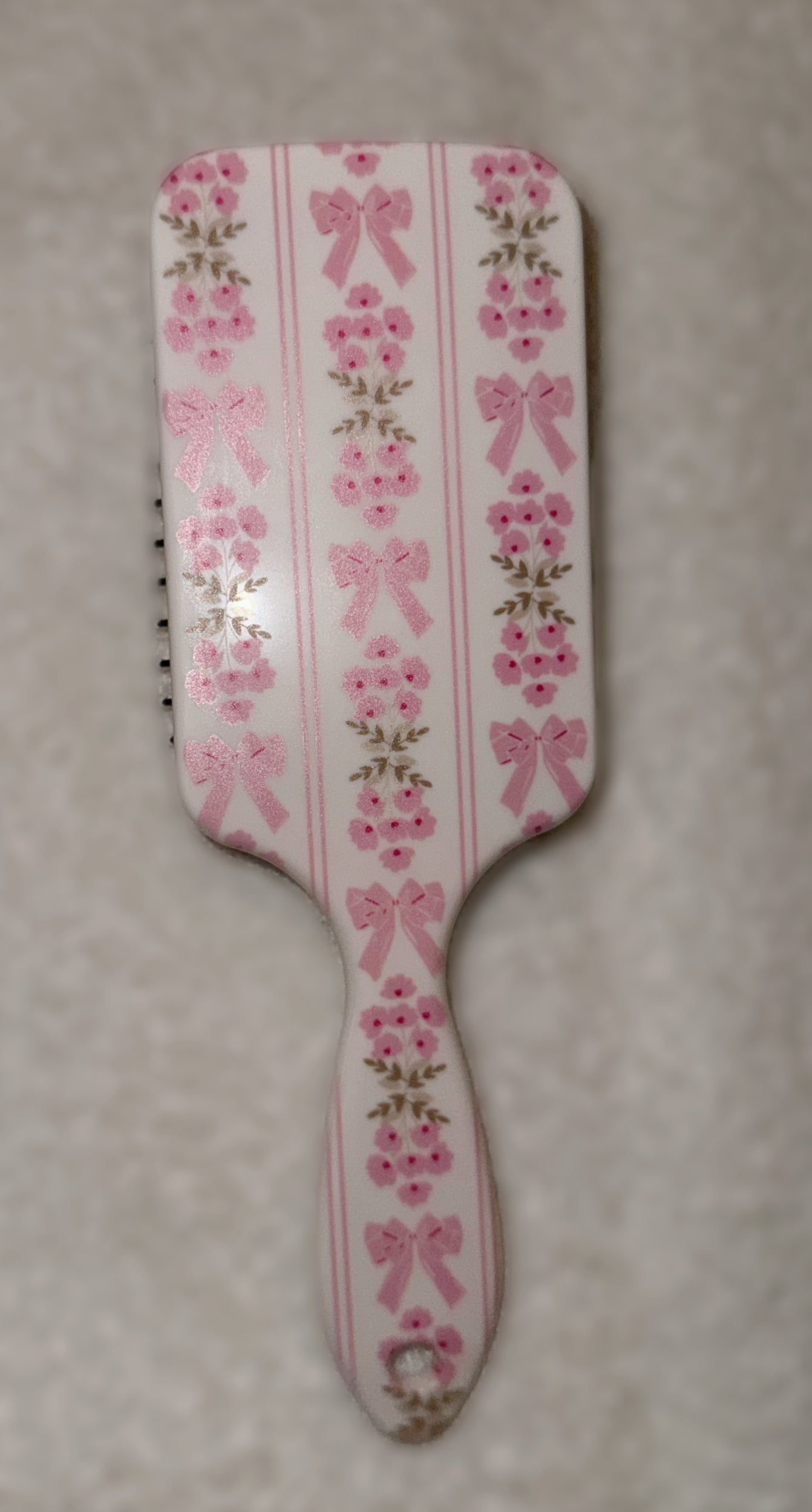 Bloom & Bow Detangle Brush